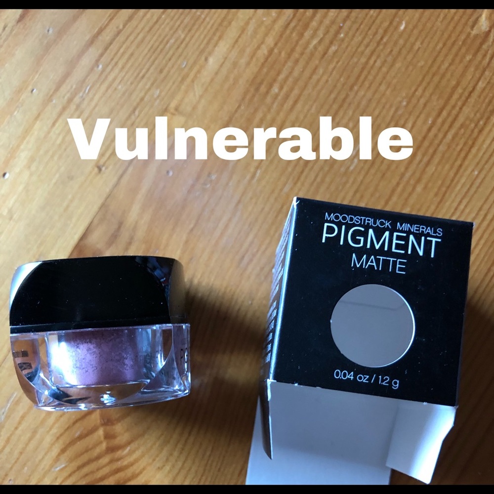 Moodstruck Eye Pigment